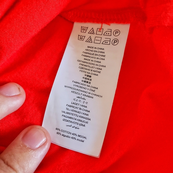 MICHAEL MICHAEL KORS Red Ruffle Sleeve Tee M - Picture 7 of 8